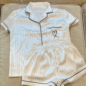 SHEIN White Striped Satin Pajama Set